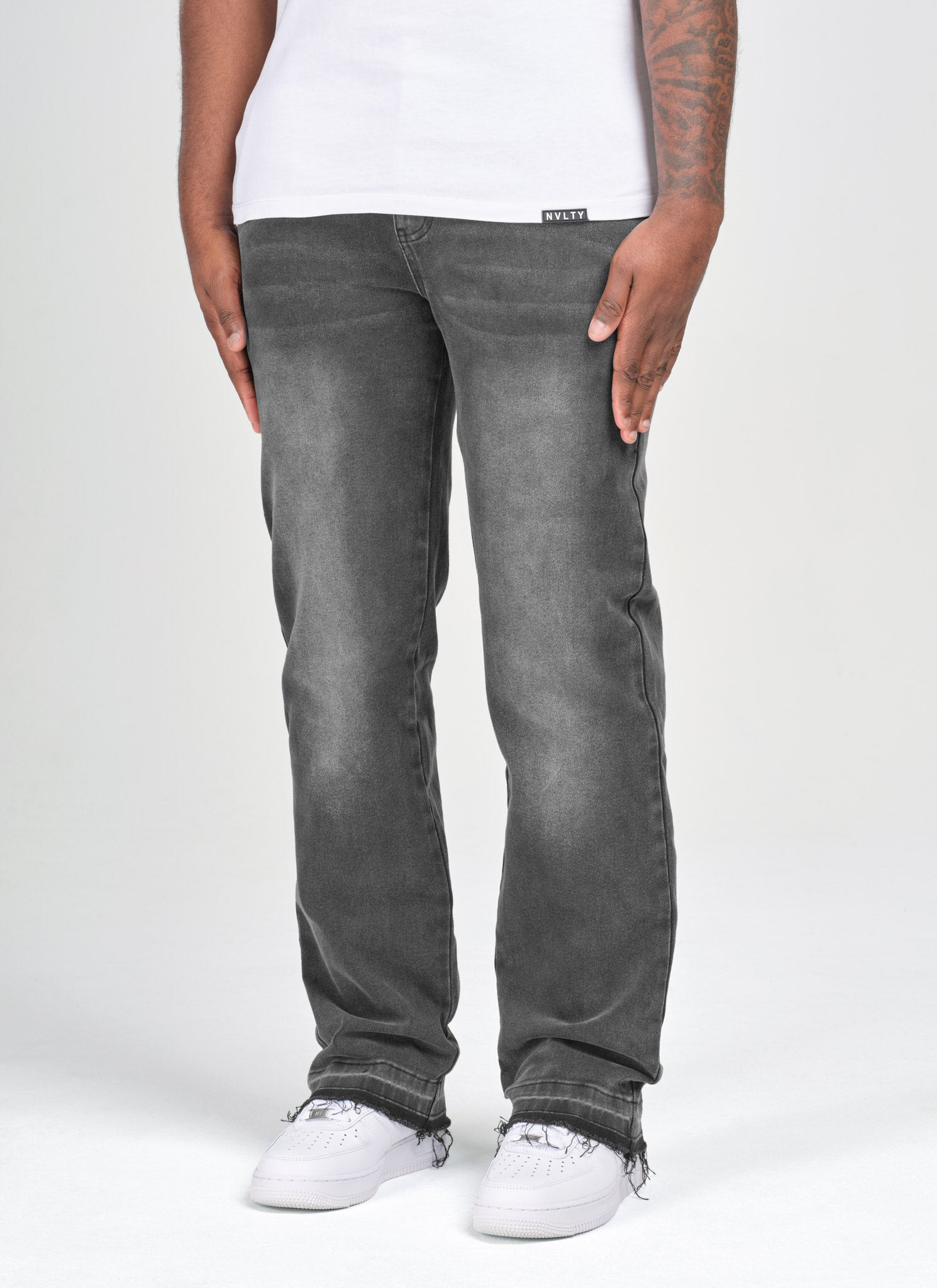 Vintage Raw Hem Jeans - Black