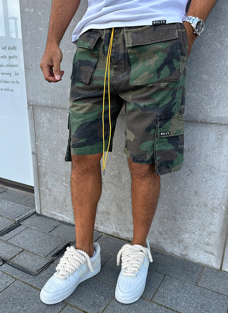 Vintage 4 Pocket Cargo Shorts - Camo