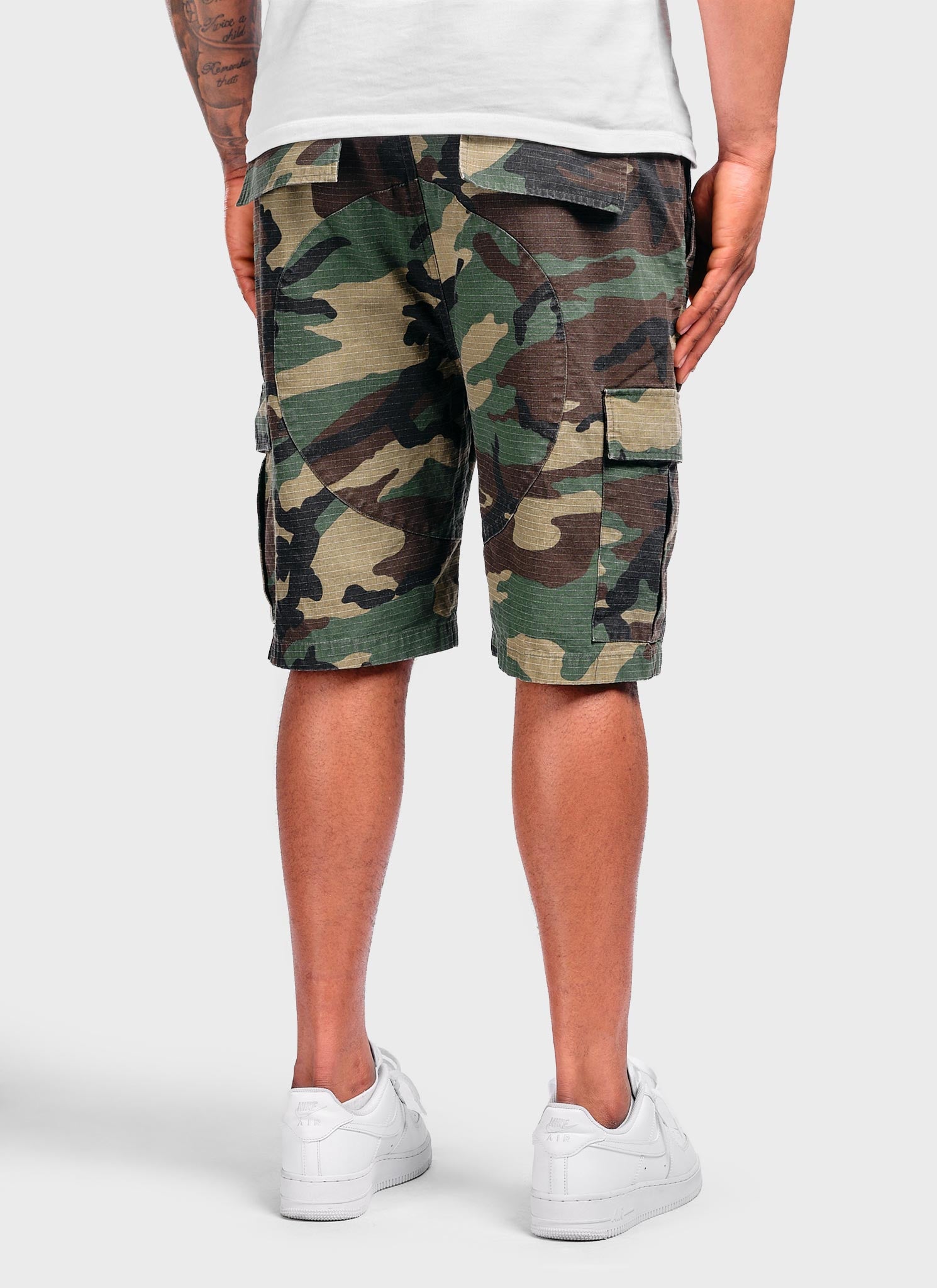 Vintage Patch Cargo Shorts - Camo – N V L T Y
