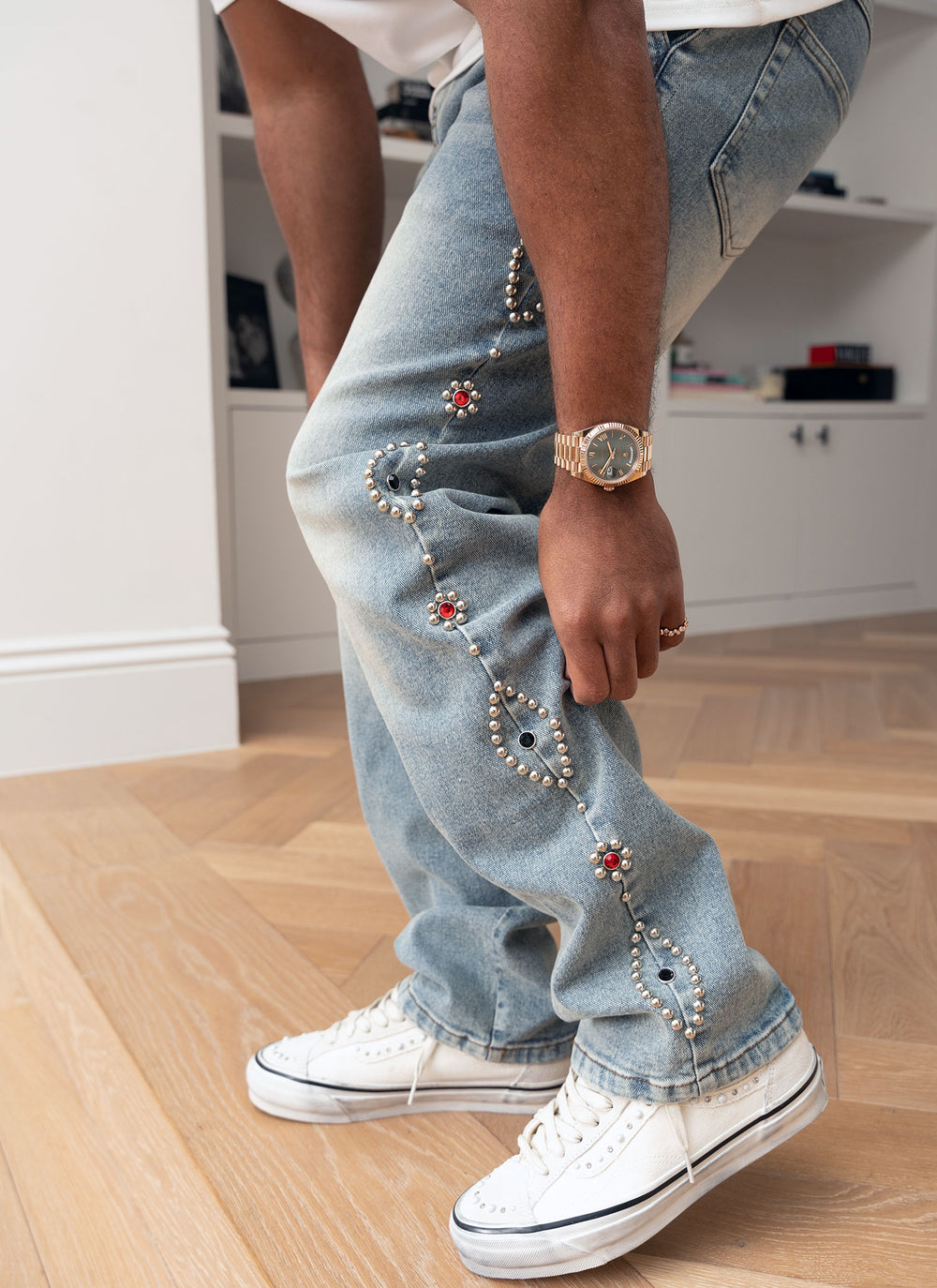 Vintage Studded Jeans - Blue
