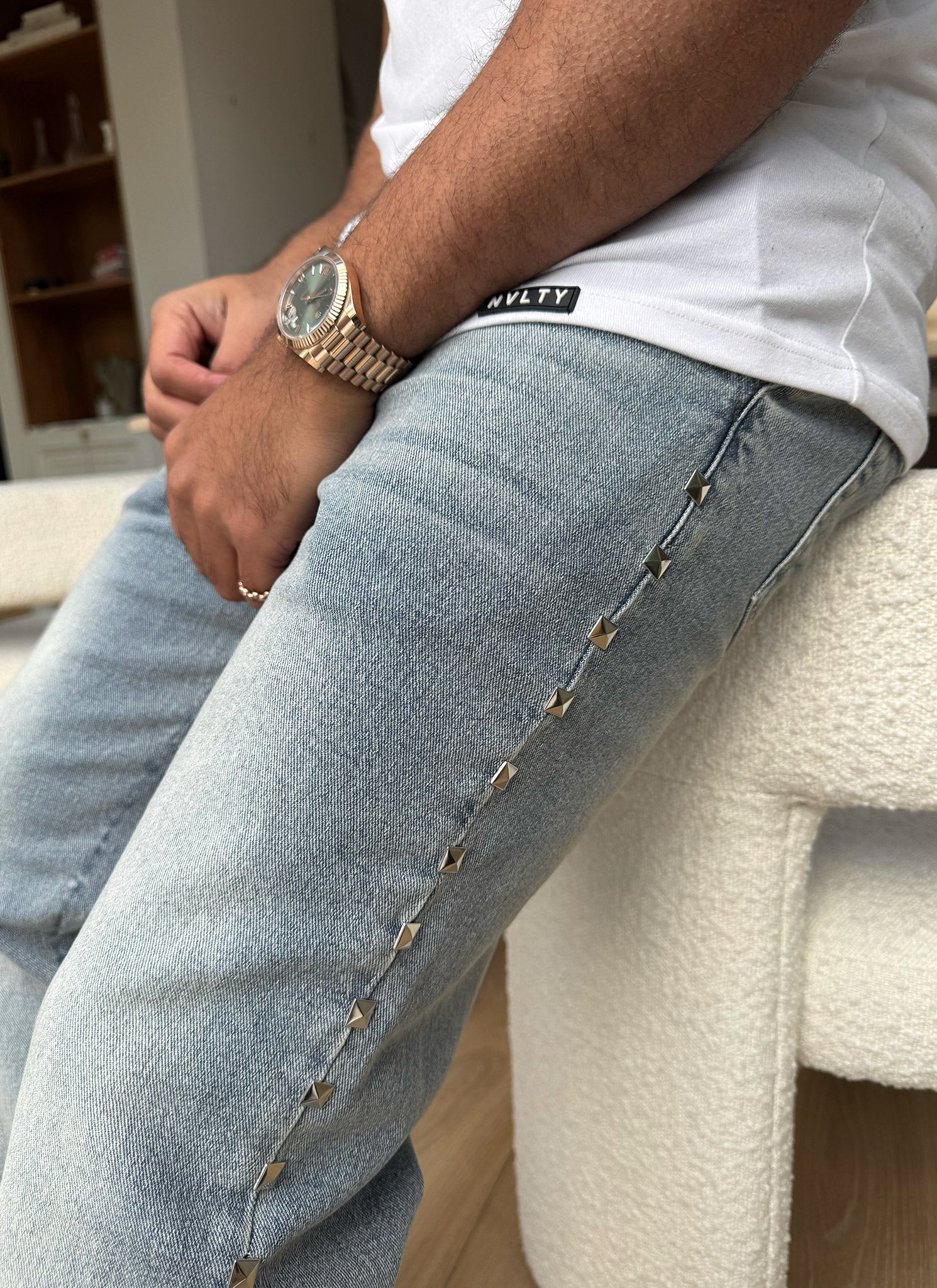 Vintage Pyramid Studded Jeans - Blue