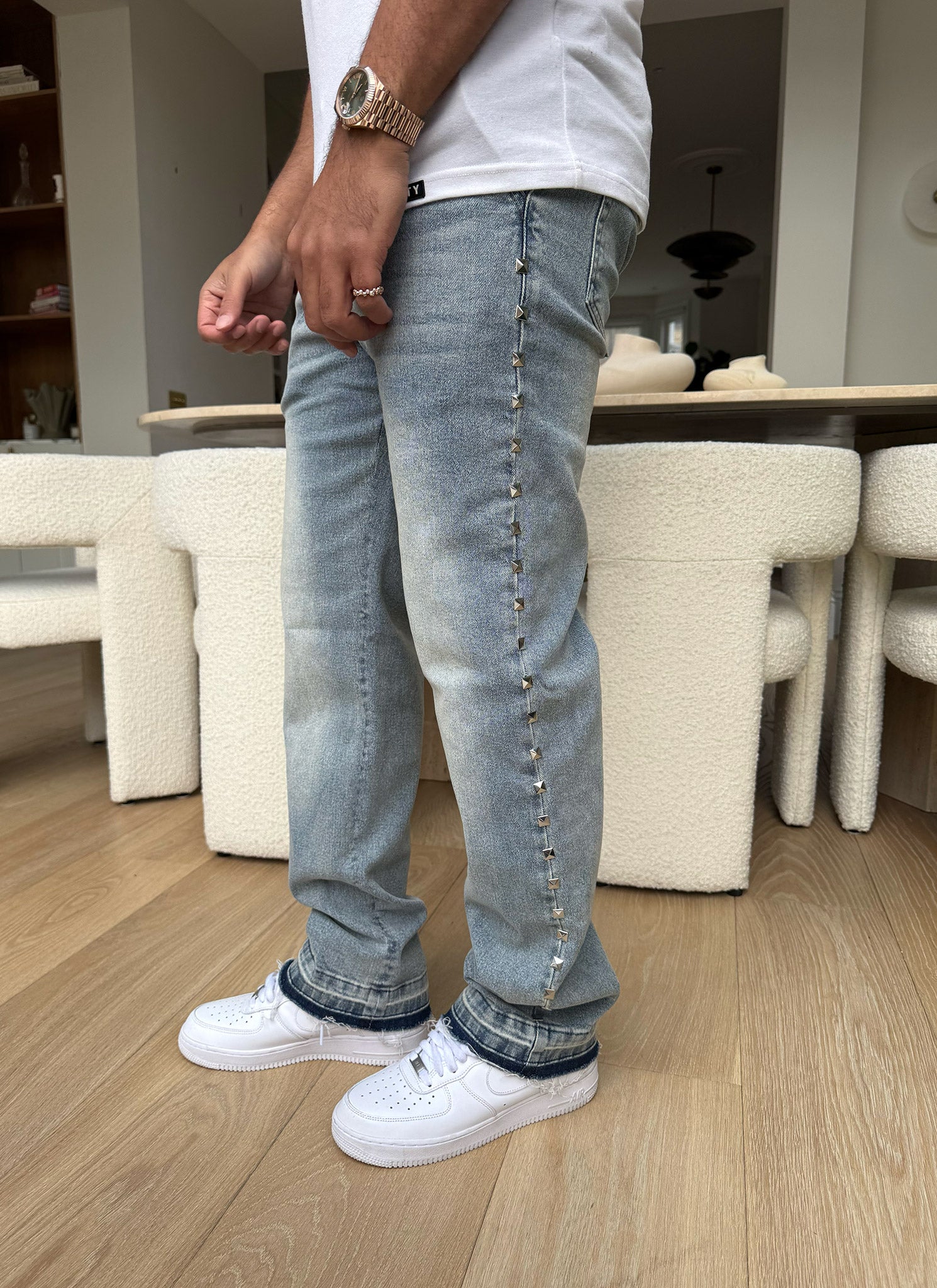 Vintage Pyramid Studded Jeans - Blue