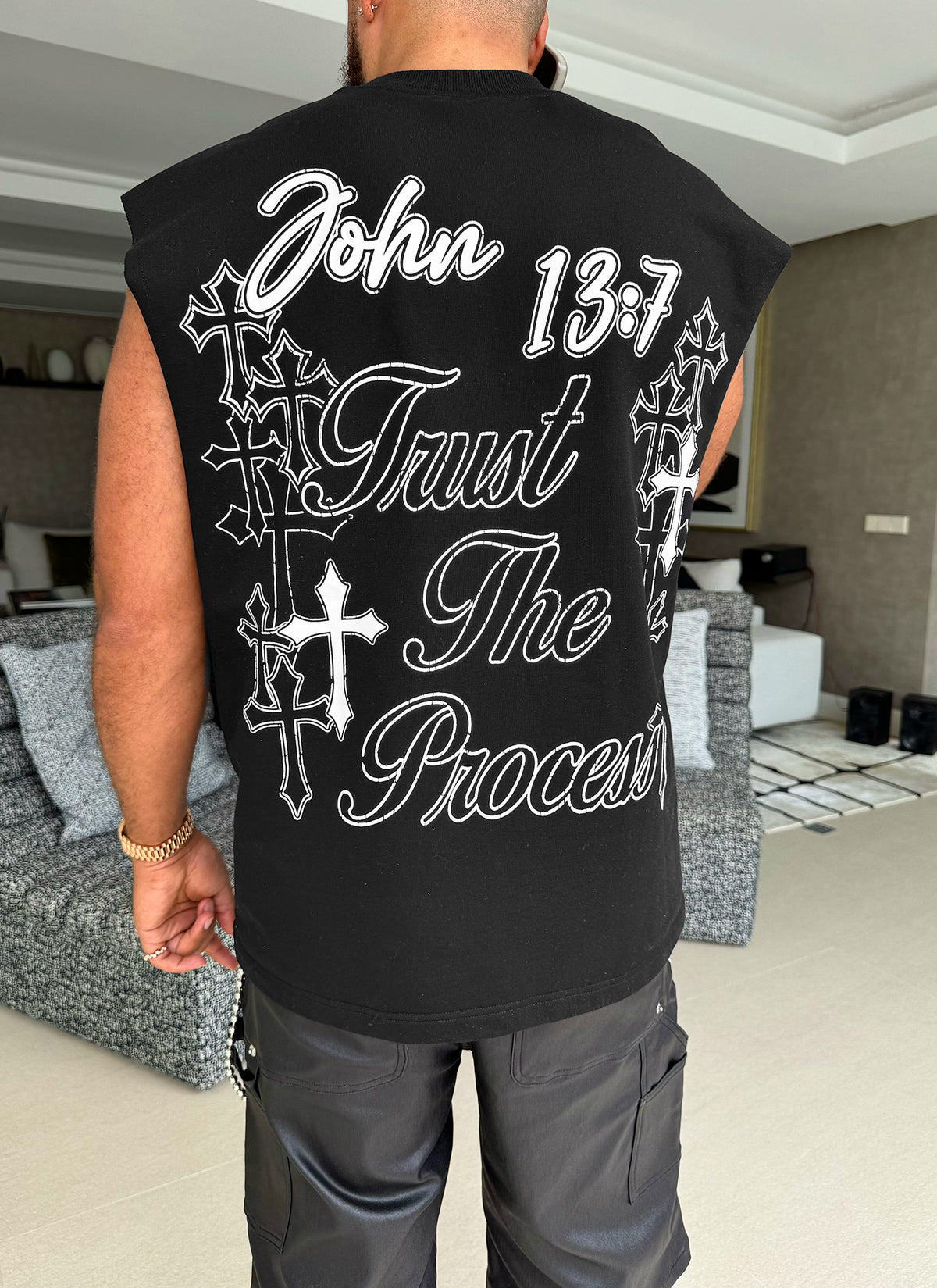 Road To Glory Sleeveless T-Shirt - Black