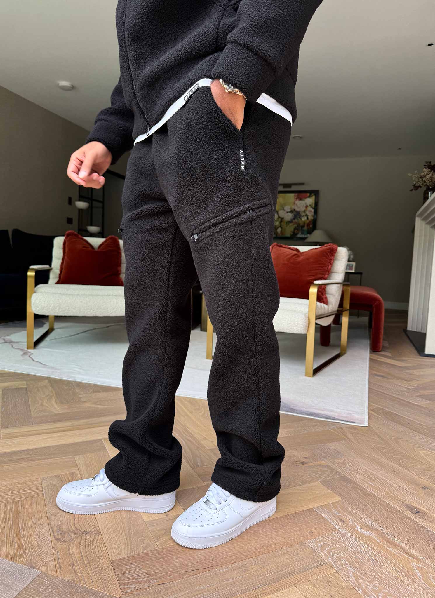 Sherpa Zip Joggers - Black – N V L T Y