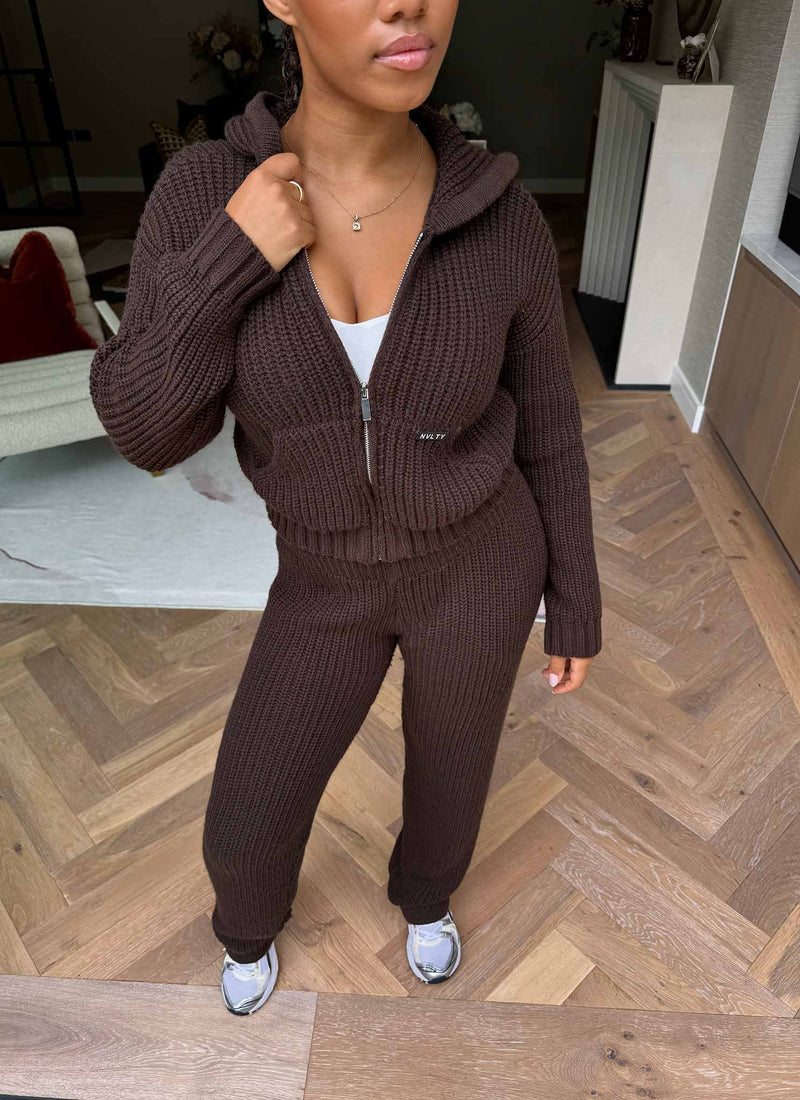 Heavyweight Knitted Joggers - Brown