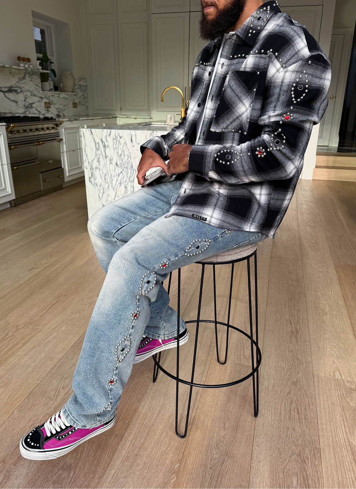 Vintage Studded Flannel - Black