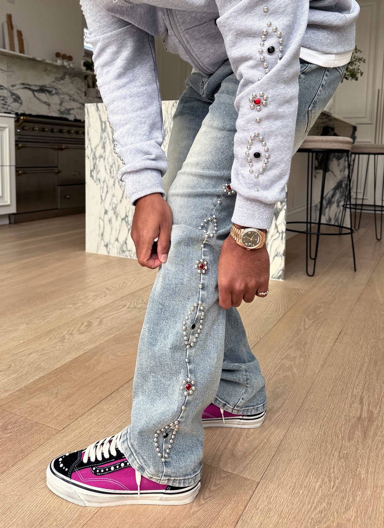 Vintage Studded Jeans - Blue