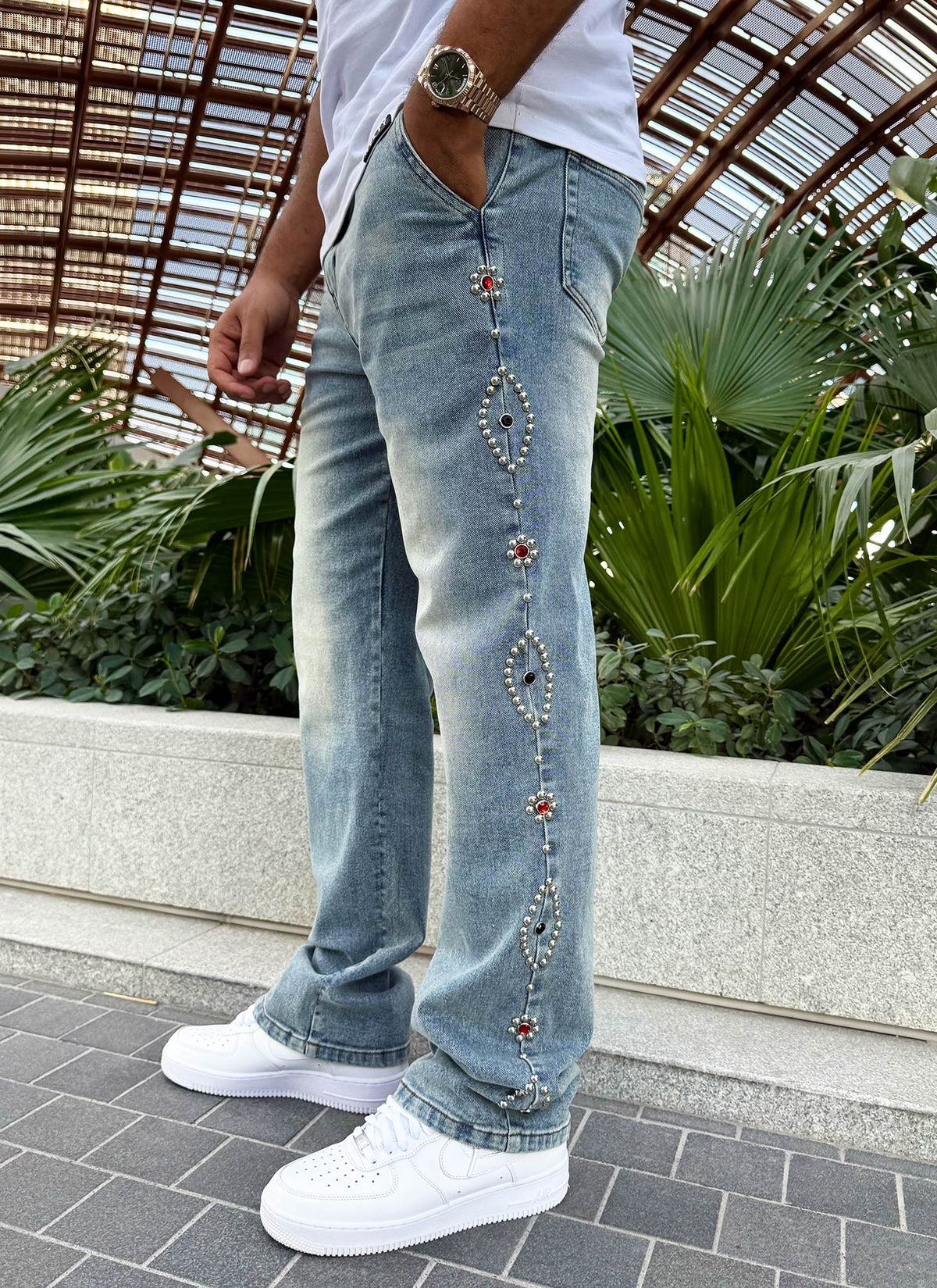 Vintage Studded Jeans - Blue