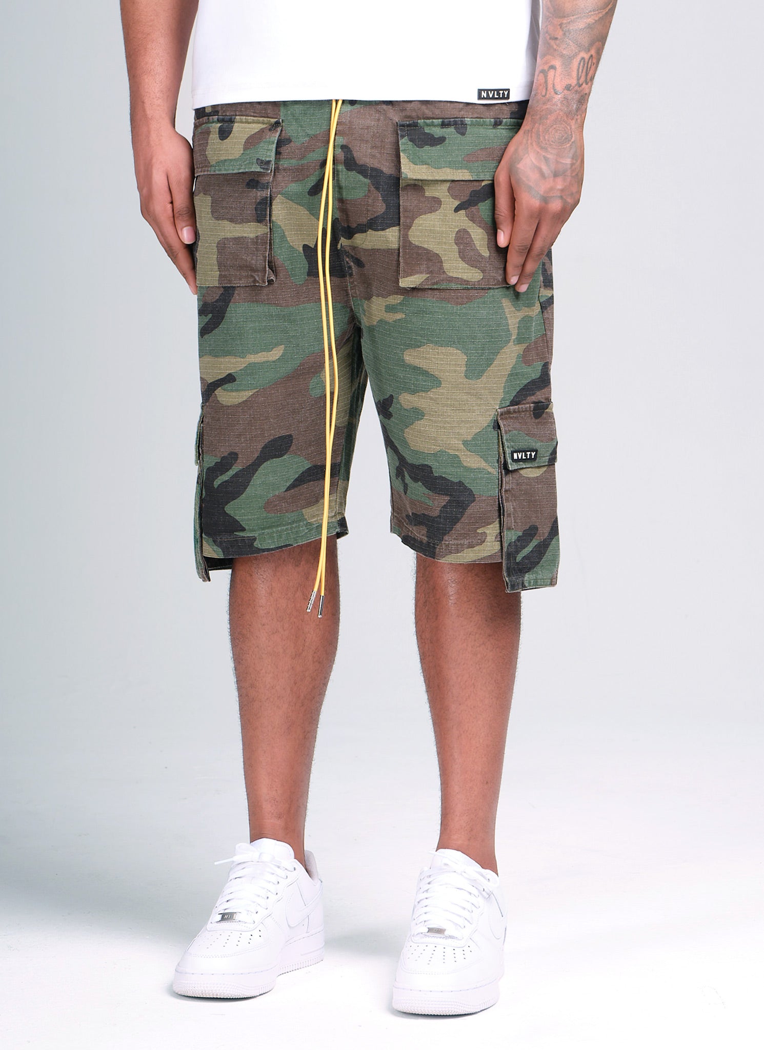 Vintage 4 Pocket Cargo Shorts - Camo