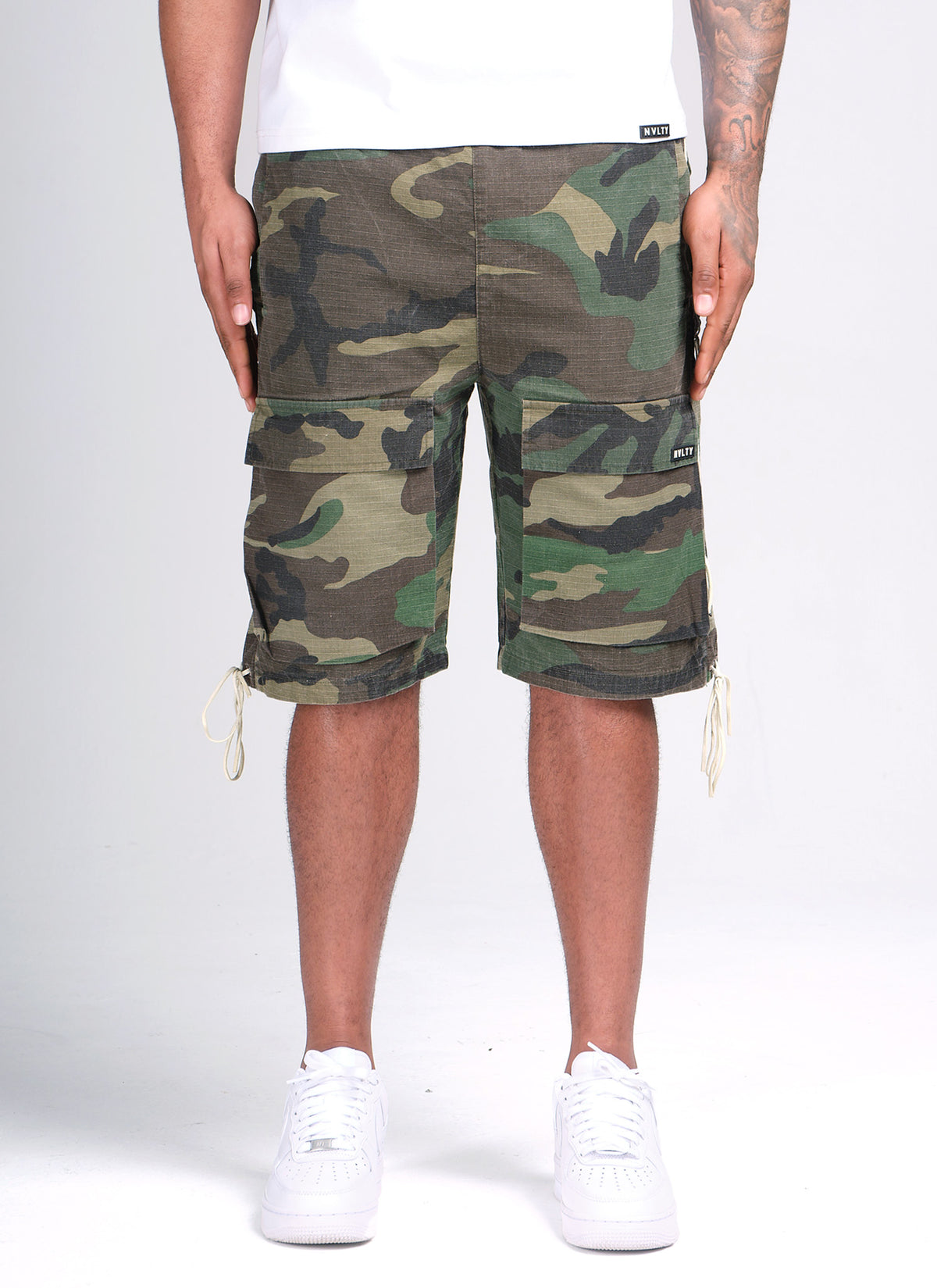 Vintage Lace Cargo Shorts - Camo