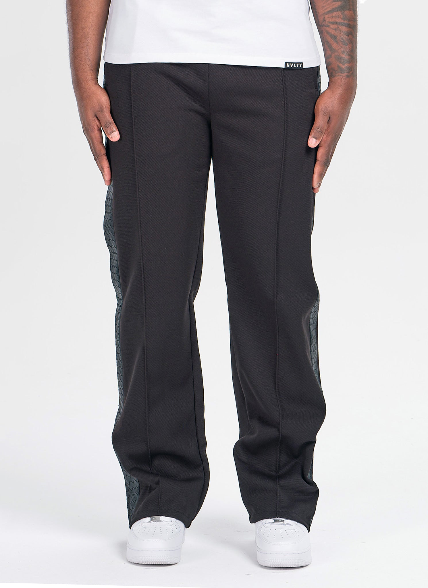 Twill Interlock Pleat Pants - Black