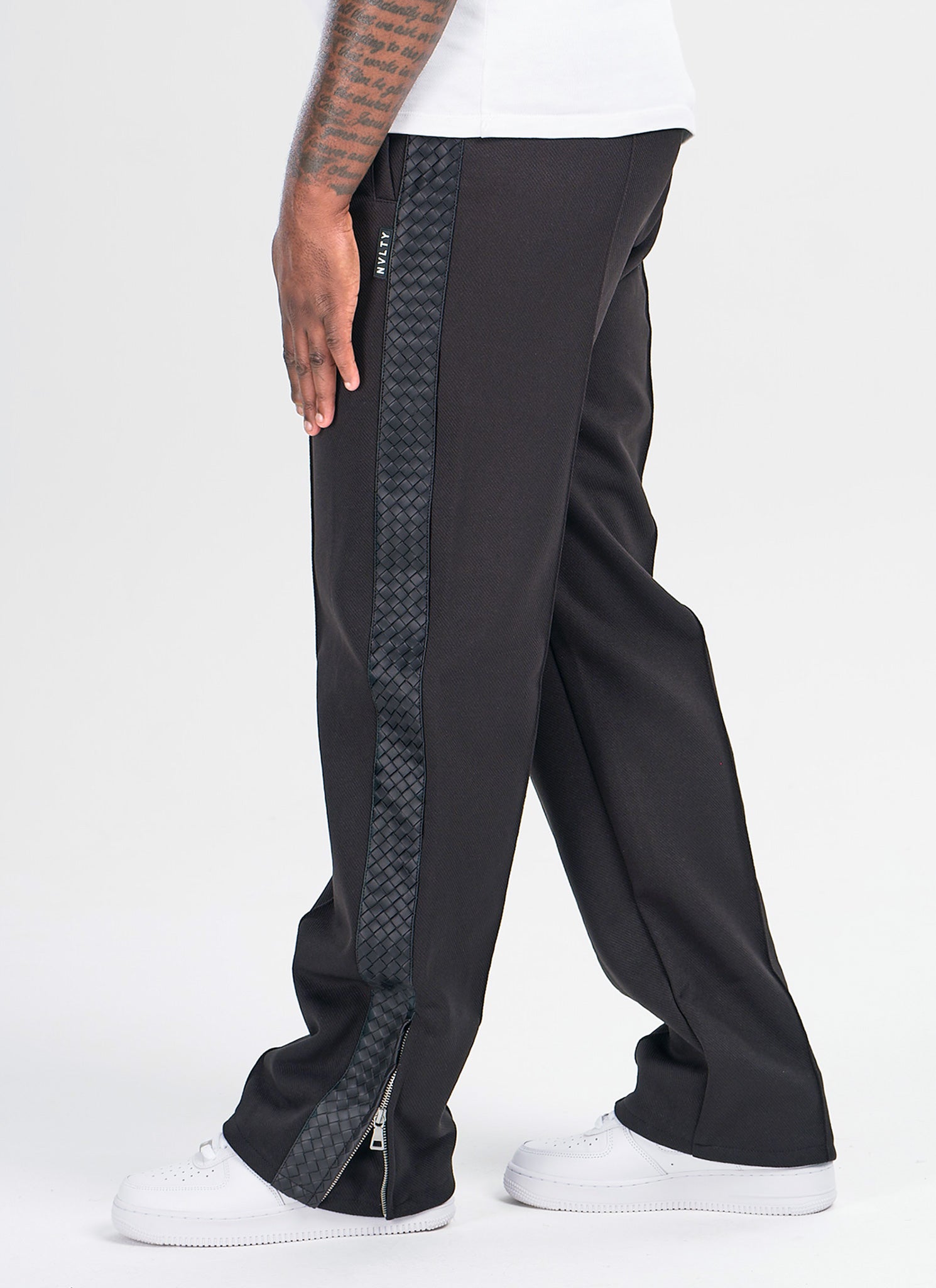 Twill Interlock Pleat Pants - Black