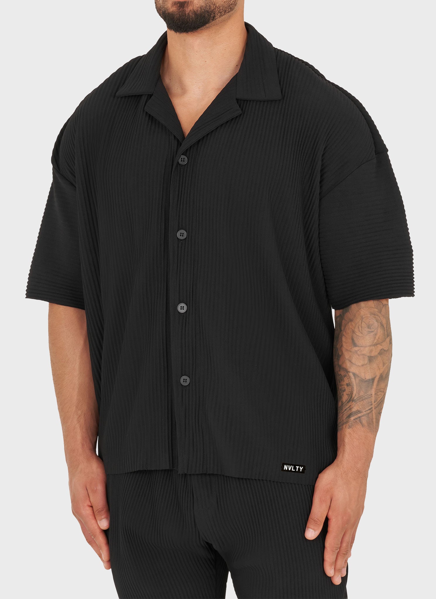 Pleated Drop Shoulder Shirt - Black