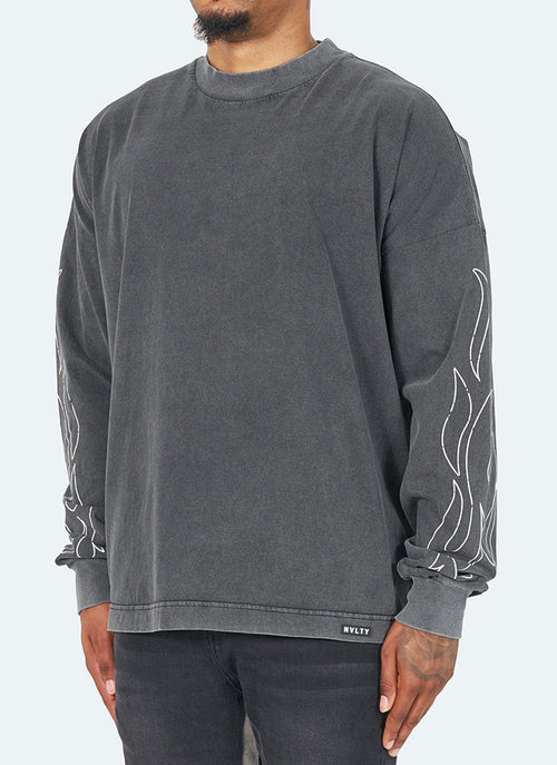 Vintage Flame Long Sleeve T-Shirt - Washed Black