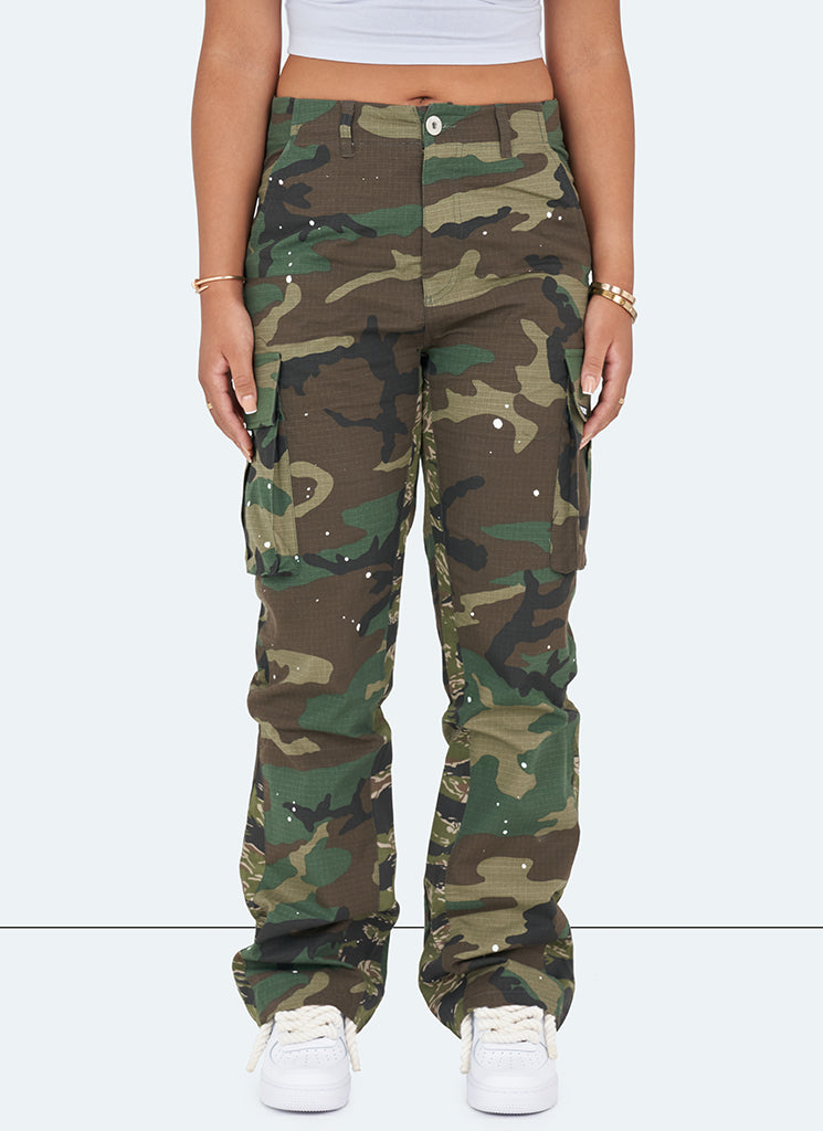 NVLTY - Womens Vintage Flare Cargos - Camo Paint – N V L T Y