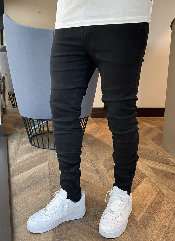 Essential Jeans Black N V L T Y