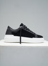 Essence Trainer - Black