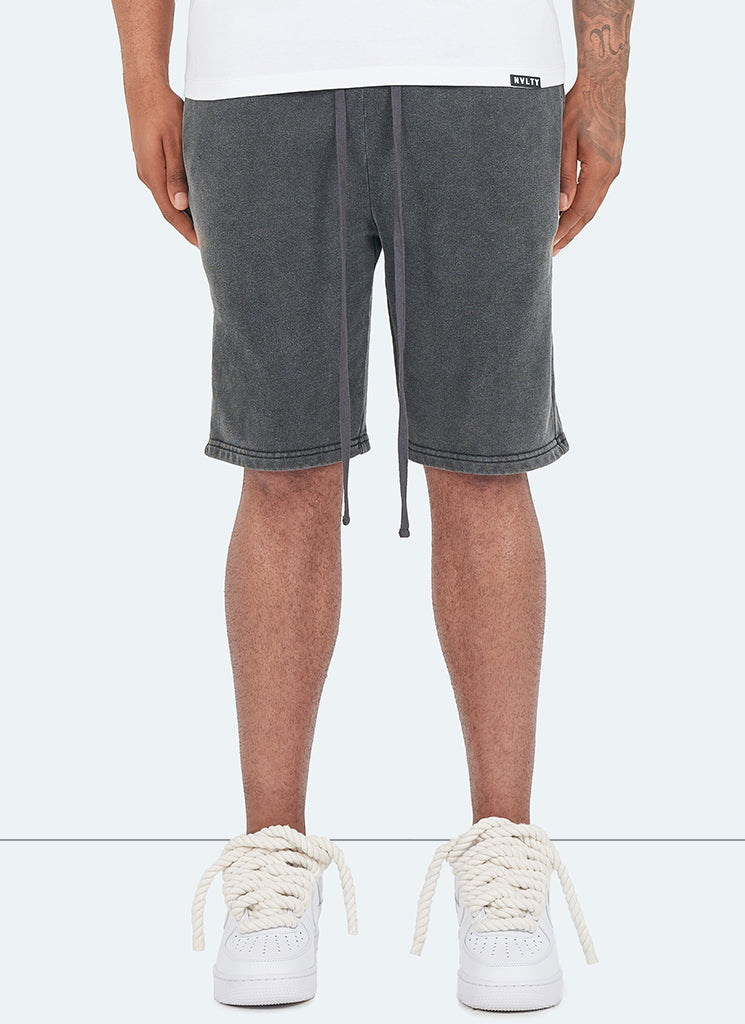 Essential Shorts - Washed Black